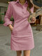 महिला सॉलिड लैपल हाफ बटन कैजुअल लंबी बांह की पोशाक - गुलाबी