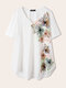 Brief Flowers Print V-neck Plus Size Casual T-shirt - White