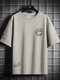 Herren-T-Shirt mit Rundhalsausschnitt, kurzärmelig, Smiley-Muster und Textdruck - Bohnengrau