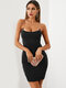 الصلبة سلسلة عارية الذراعين بلا أكمام Bodycon فستان قصير مثير - أسود