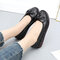 Women Bowknot Genuine Leather Soft Sole Bowknot Casual Flat Shoes - Black