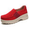 حذاء سنيكرز نسائي كاجوال من الجلد المدبوغ - أحمر