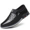 Men Microfiber Leather Splicing Non Slip Metal Soft Sole Casual Shoes - Black