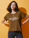 Lässiges Kurzarm-T-Shirt mit Rundhalsausschnitt und Buchstabengrafik für Damen - Kaffee