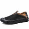 Large Size Men Hand Stitching Mesh Water Shoes Outdoor Slip Resistant Sneakers - Black