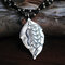 1pc Trendy vendimia Collar de plata antigua Colgante Relieve tridimensional Animales del zodiaco Piscis Mujer Cadena de suéter - 04