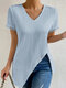 Damen-T-Shirt mit schlichter Textur, V-Ausschnitt, unregelmäßigem Saum und hohlen Ärmeln - Blau
