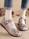 Women Breathable Leather Flowers Printing Hook Loop Flats - Apricot