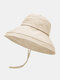 महिला कपास और लिनन ठोस रंग बड़ा ब्रिम सन संरक्षण बाल्टी टोपी - बेज