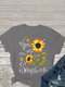 Sunflowers Letter Print Short Sleeve Plus Size T-shirt - Grey