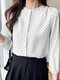 Blusa con botones y manga 3/4 con estampado de lunares Cuello - Blanco