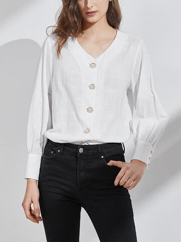 Solid Button Lantern Sleeve Blouse