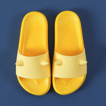 Pantoufles antidérapantes unisexes pour enfants-Yellow