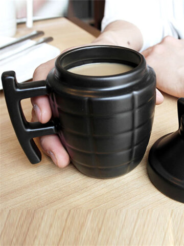 Coupe de café en céramique en forme de grenade