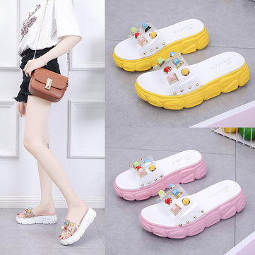 

European Station Transparent Sandals And Slippers Women's Season Fashion Wear New Wild Rivets Thick-bottomed Muffin Flip-flops