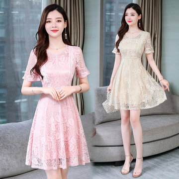 

Lace Dress Female Season New Long Section Of The Ocean Age Reduction High Waist Was Thin Cover Belly A Word Skirt
