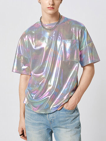Farbenfrohes, hochglänzendes T-Shirt mit Ombre-Muster