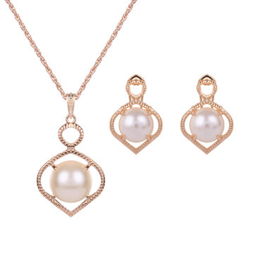 Luxury Jewelry Set Gold Plated Pearl Earrings Necklace Set