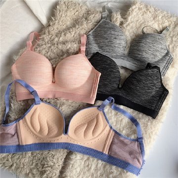 

Season Chic No Steel Ring One-piece Underwear Women No Trace Gathered Breathable Bra Thin Section Adjustment Bra, Black blue pink gray