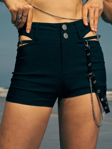 Chain Cut Out Solid Button Shorts For Women 