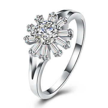 YUEYIN Sweet Ring Daisy Flower Zircon Ring for Women Gift