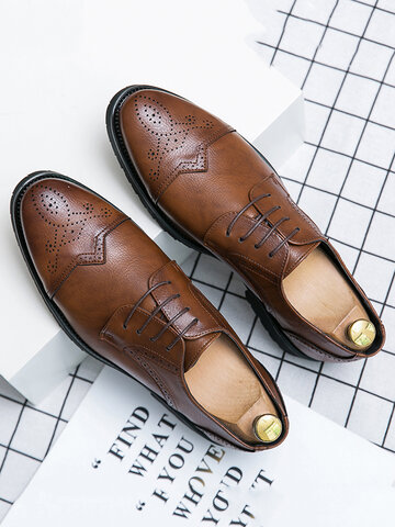 Men Retro Microfiber Leather Brogue Formal Shoes