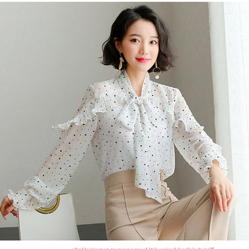 

White Chiffon Shirt Ladies New Long-sleeved Shirt Season Is Very Fairy Floral Tops