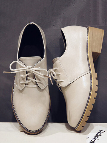 Zapatos de tacón de bloque con cordones vintage Vestido