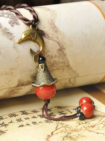 Vintage Delphis Pendant Necklace