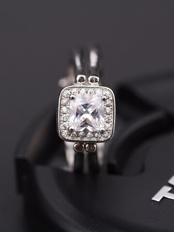 Двухстороннее серебряное кольцо с милым квадратным цирконием S925