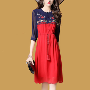 

Seven-point Sleeve Round Neck Embroidery Mid-length Dress