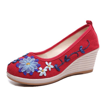 Handmade Embroidered Cloth Wedges Shoes