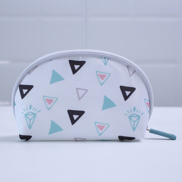 Semicircle Cute Shell Cosmetic Bag