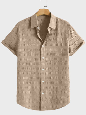 Chemises à col à revers texturées unies