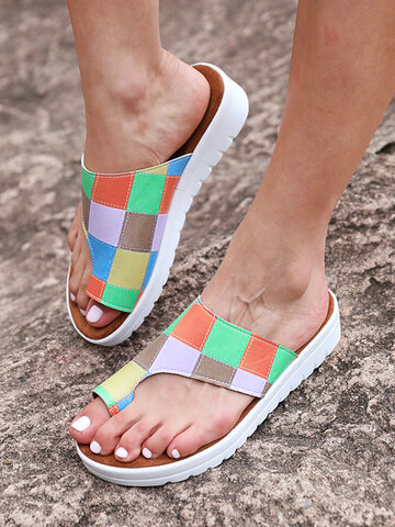 Vacation Colorblock Thumb Slippers