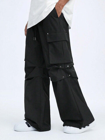 Pantalon uni à taille avec cordon de serrage et poche cargo