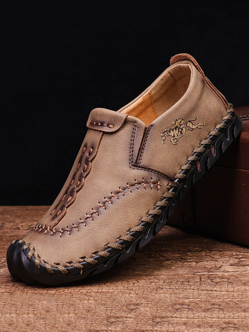Men Hand Stitching Leather Loafers