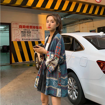 

Loose Casual Retro Hong Kong-style Printed Cardigan Nine-point Sleeve Shirt Sun Protection Clothing