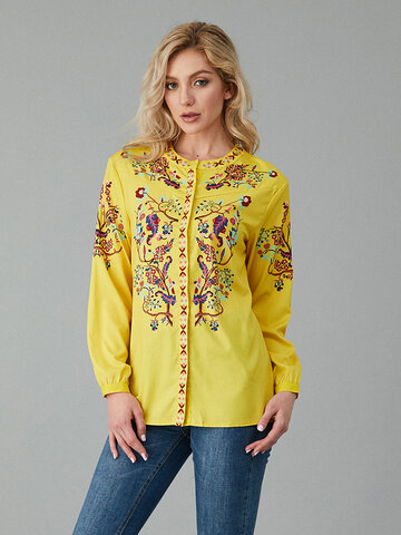 Блуза на пуговицах с цветочным принтом