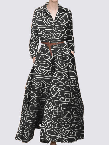 Maxi-Tasche mit Geo-Print Kleid