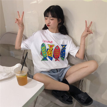 

Factory Price Season New Ins Girl Temperament Cartoon Color Small Fish Letter Print Short-sleeved T-shirt Female