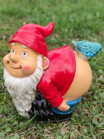 1PC Resin Gnome Dwarf Flirting White Beard Statues Bent Over To Expose Ass Bird Lawn Decorations Indoor Outdoor Christmas Garden Ornament