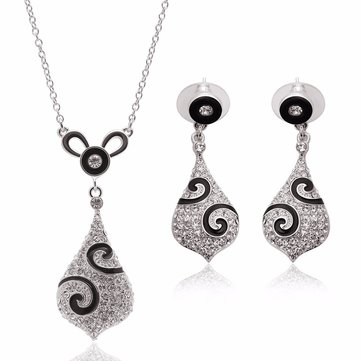 Alloy Jewelry Set Rhinestone Fox Necklace Earrings Set