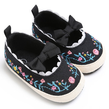 Bulk Slum enclose Flower Embroidery Baby Girls Flats Shoes For 0-24M On Sale - NewChic
