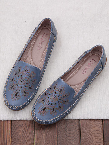 Flower Hollow Driving Loafers
