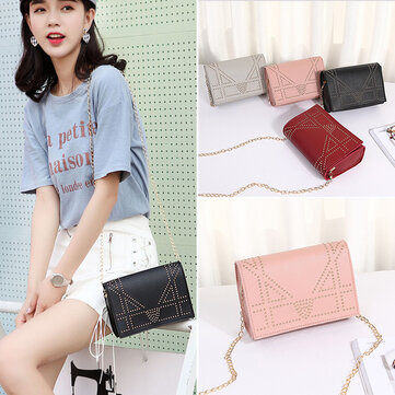 

Women's Bag Foreign Trade Wholesale 2019 New Fashion Slung Simple Wild Rivet Chain Small Square Bag One Generation