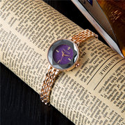 ساعات نسائية عصرية عصرية رقيق ذهبي وردي حزام Colorful يتصل ساعات كوارتز بسيطة للنساء Other Image