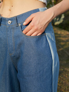 Contrast Color Pocket Denim Jeans Other Image